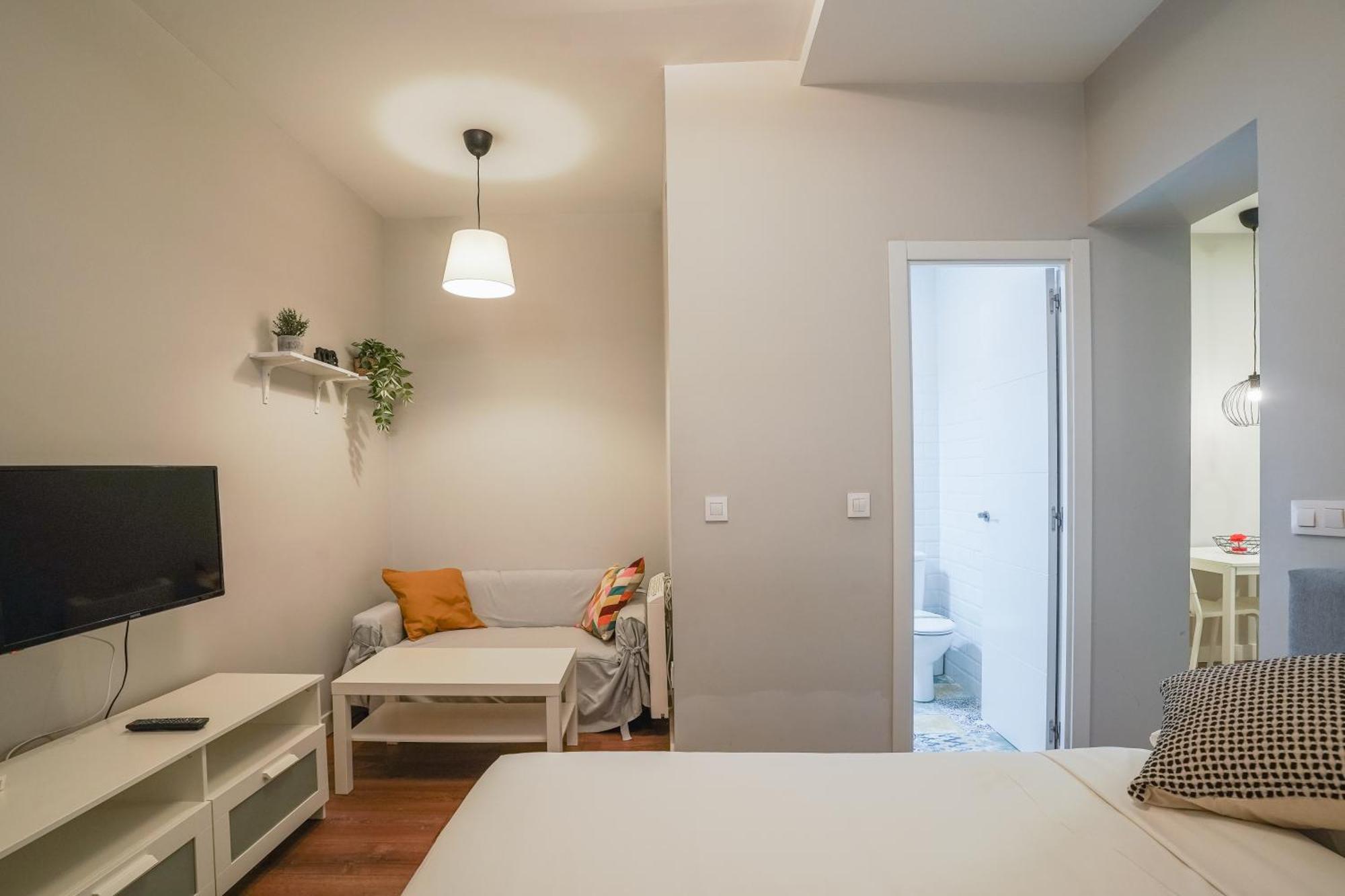 Cozy Apartment-1Bedroom 1Bathroom-Lavapies Madrid Exterior photo