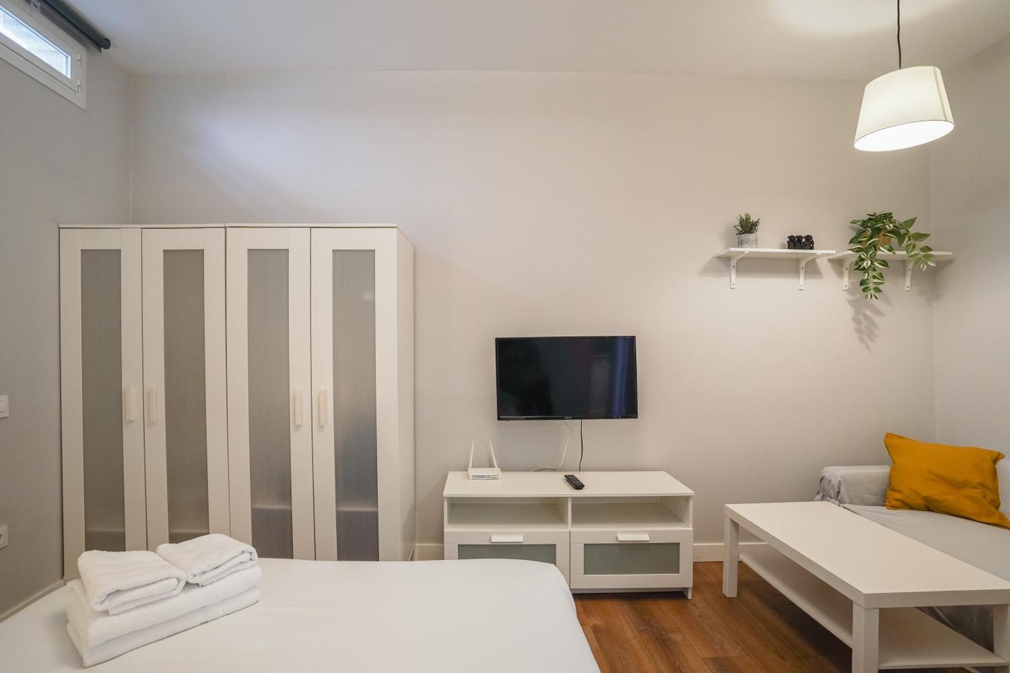 Cozy Apartment-1Bedroom 1Bathroom-Lavapies Madrid Exterior photo